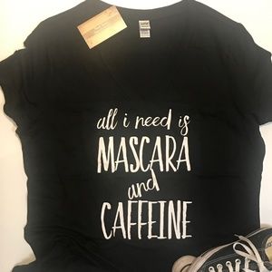 Glitter🌺 Living on Mascara Women's VNeck 🌺 XL